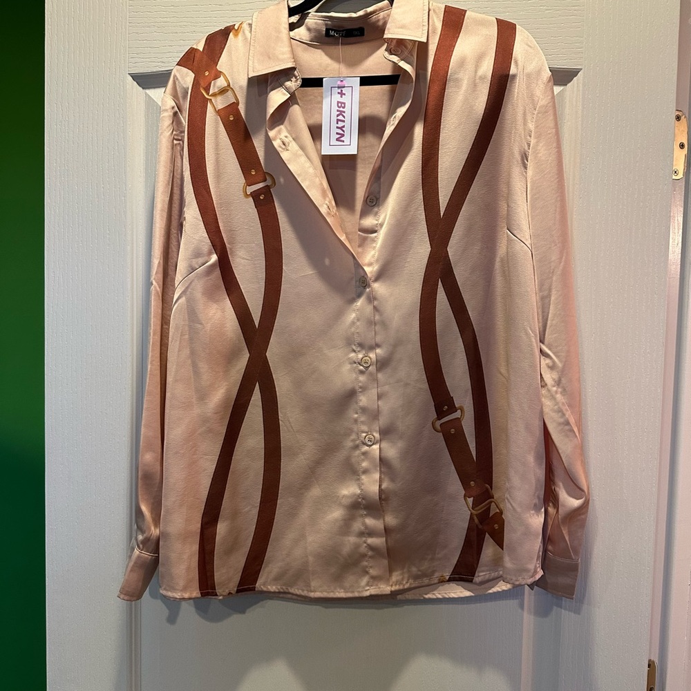 MOTR Womens Long Sleeve Plus Size Equestrian Theme Button Down Shirt - Picture 3 of 6